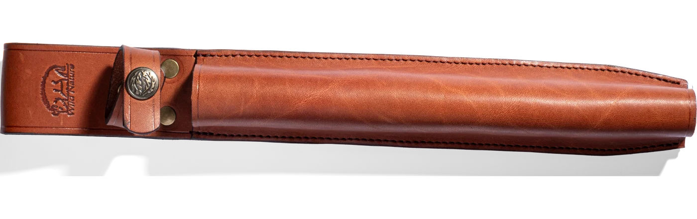 Lederscheide für Konrad — cognac-braunes Rindleder mit ADURO-Druckknopf-Verschluss